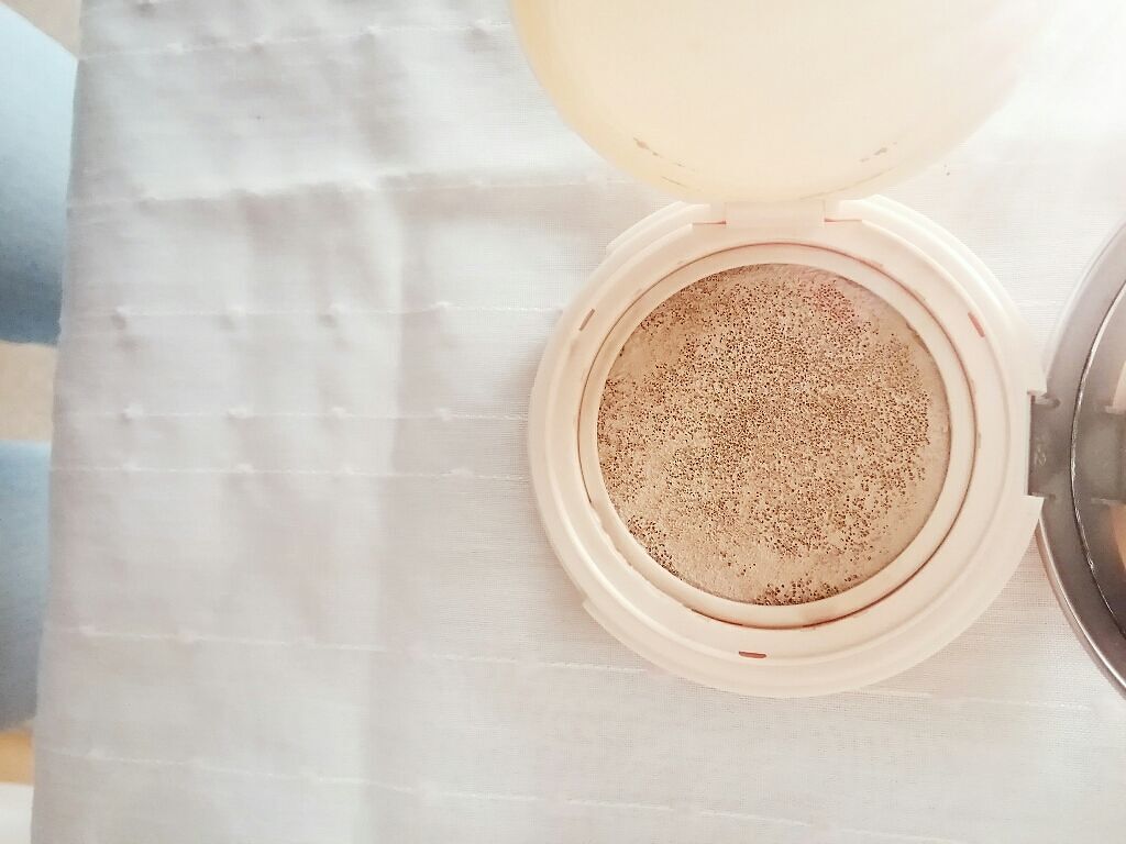 リアルパウダー クッション SPF50+/PA+++/ETUDE/クッションファンデーションを使ったクチコミ(3枚目)