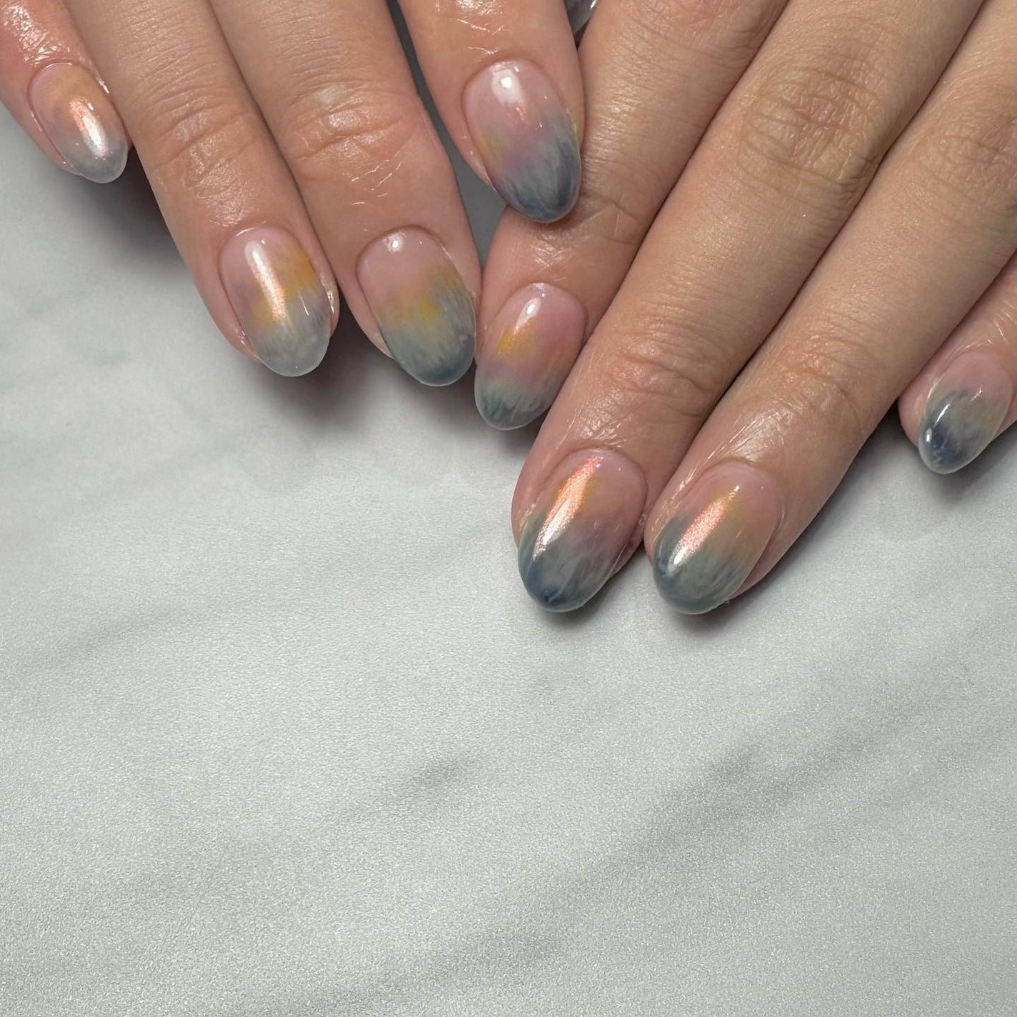 kanna on LIPS 「・・・𝔾𝕠𝕘𝕙𝕟𝕦𝕒𝕟𝕔𝕖🖼🖌🪻ゴッホの絵画のiPhoneケー..」(2枚目)