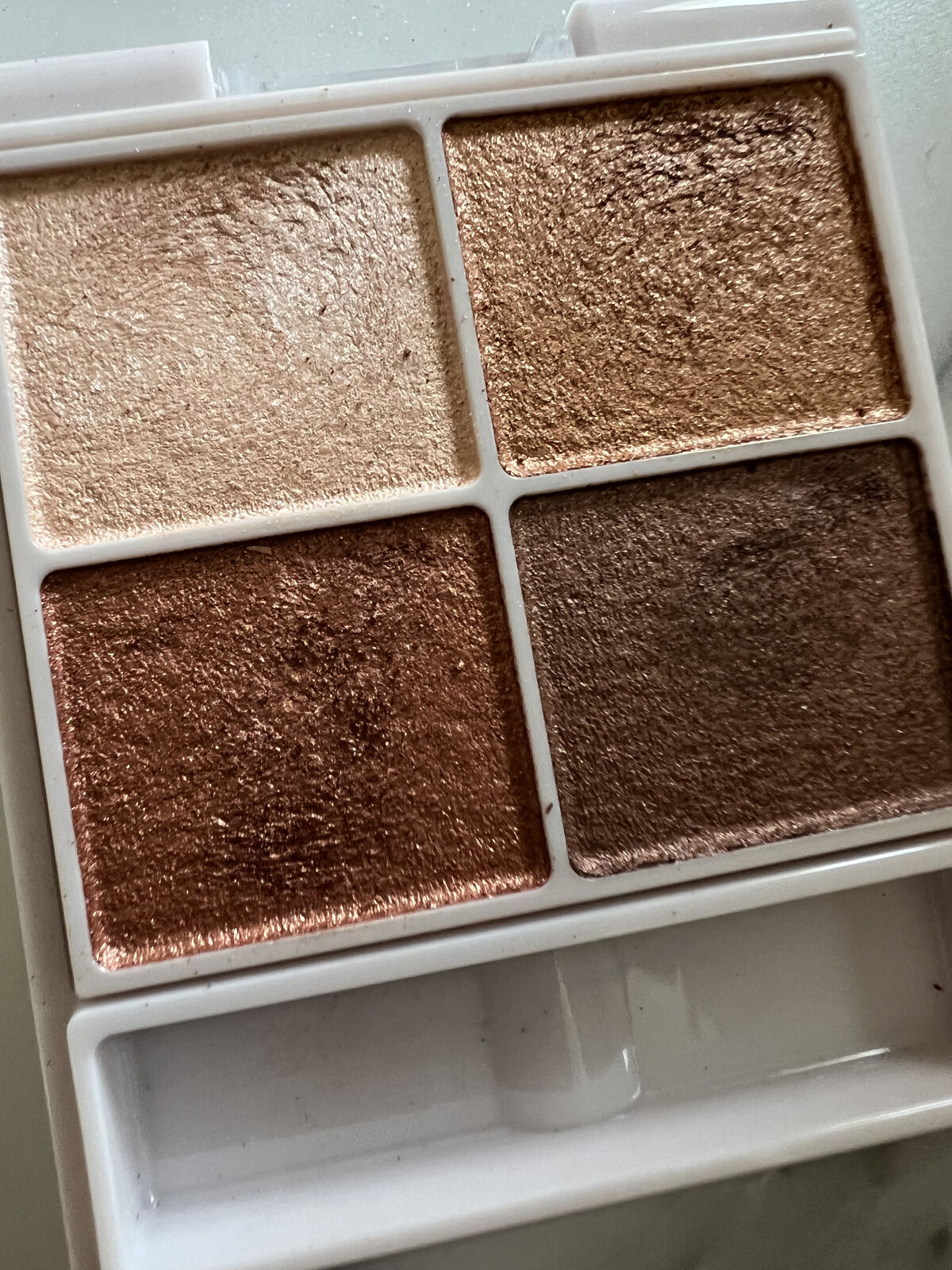 シルキースフレアイズ/キャンメイク/アイシャドウパレットを使ったクチコミ（3枚目）