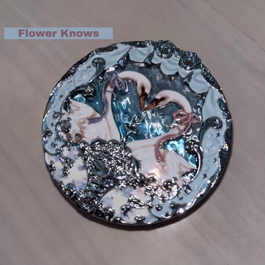 FlowerKnows フラワーノーズスワンバレエシリーズ ブラッシュコンパクトのクチコミ「 ブルベ冬に似合うチークを探すJKの購入品💖

FlowerKnows スワンバレエシリーズ .....」（1枚目）