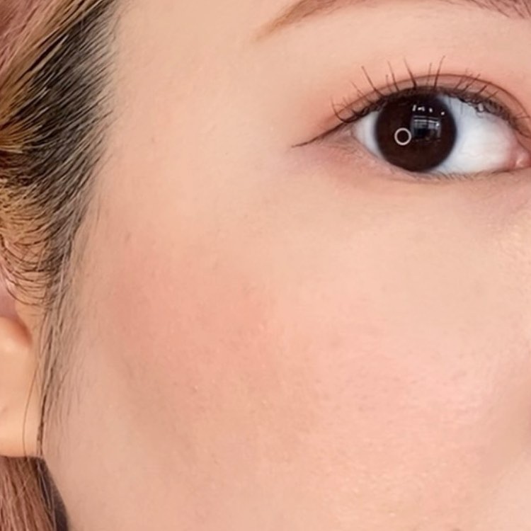 チークブラッシュ/CEZANNE/パウダーチークを使ったクチコミ（2枚目）