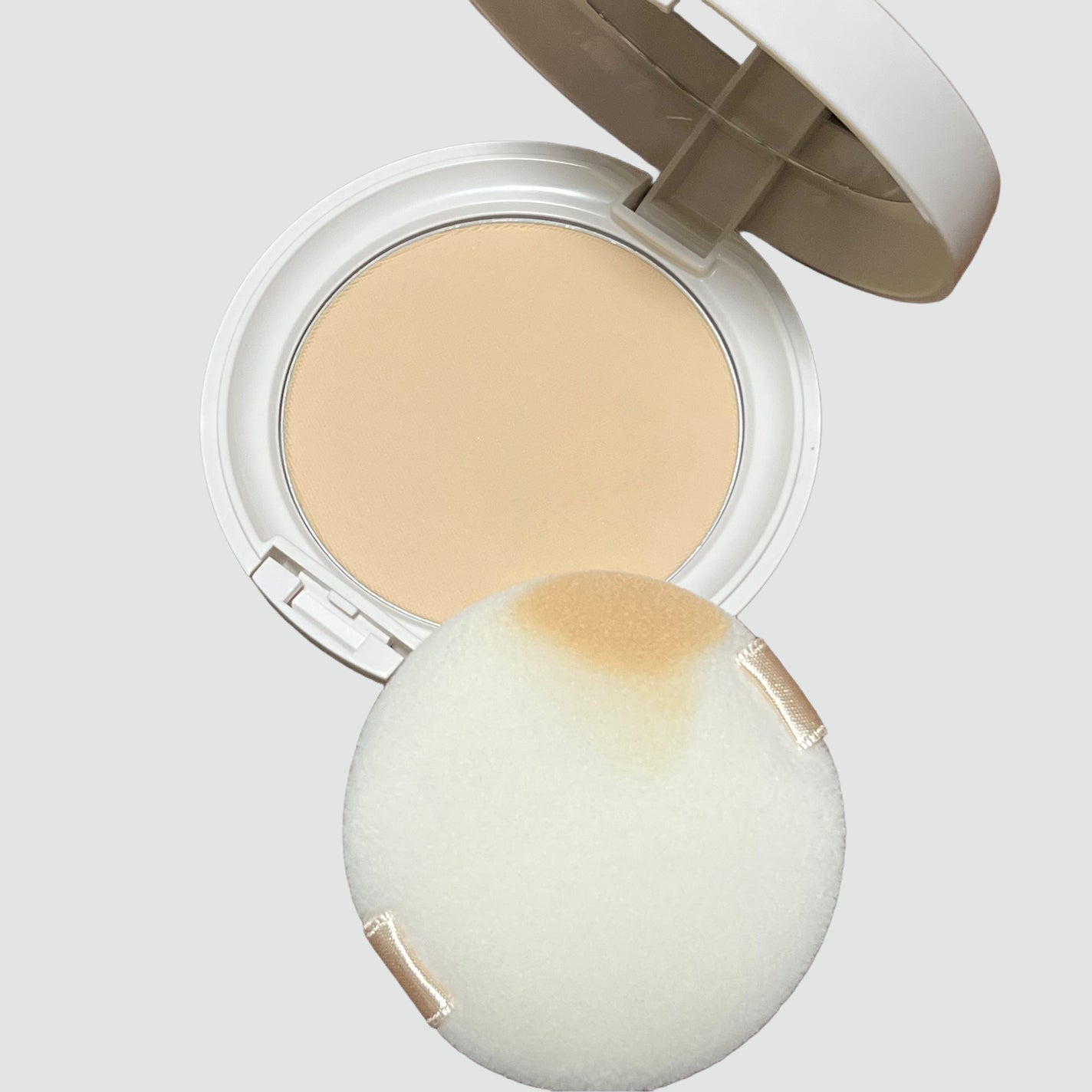 エッセンスパウダー /セラフォア/プレストパウダーを使ったクチコミ(2枚目)