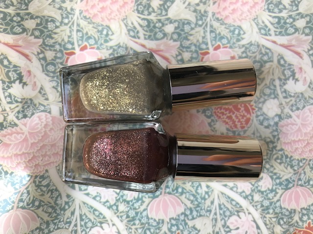 カラフルネイルズ/キャンメイク/マニキュアを使ったクチコミ（2枚目）