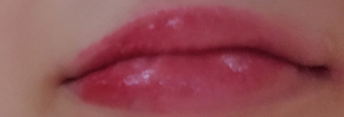 ニュアンスグロスオイル/excel/リップグロスを使ったクチコミ（2枚目）