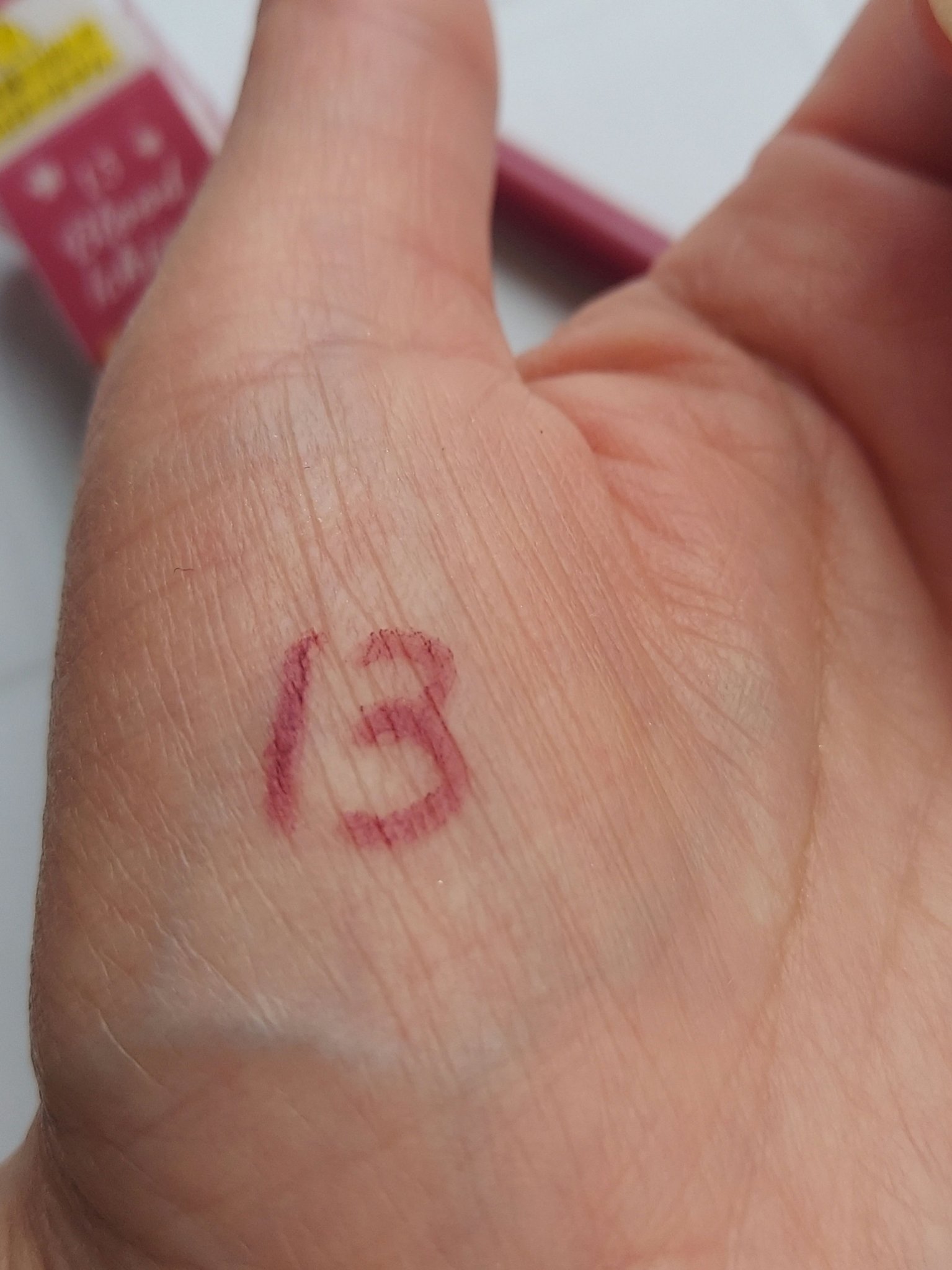 クリーミータッチライナー 13 ブラッドイチゴ/キャンメイク/ジェルアイライナーを使ったクチコミ（2枚目）