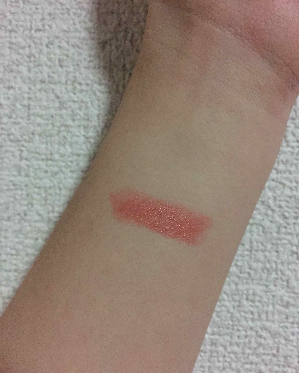 ラスティンググロスリップ/CEZANNE/口紅を使ったクチコミ（2枚目）