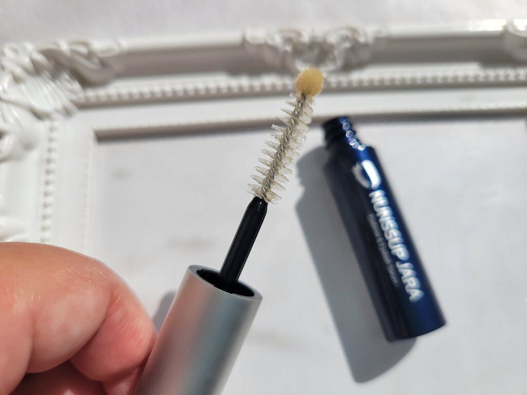 Eyebrow&Eyelash Serum/NUNSSUP JARA/まつげ美容液を使ったクチコミ(4枚目)