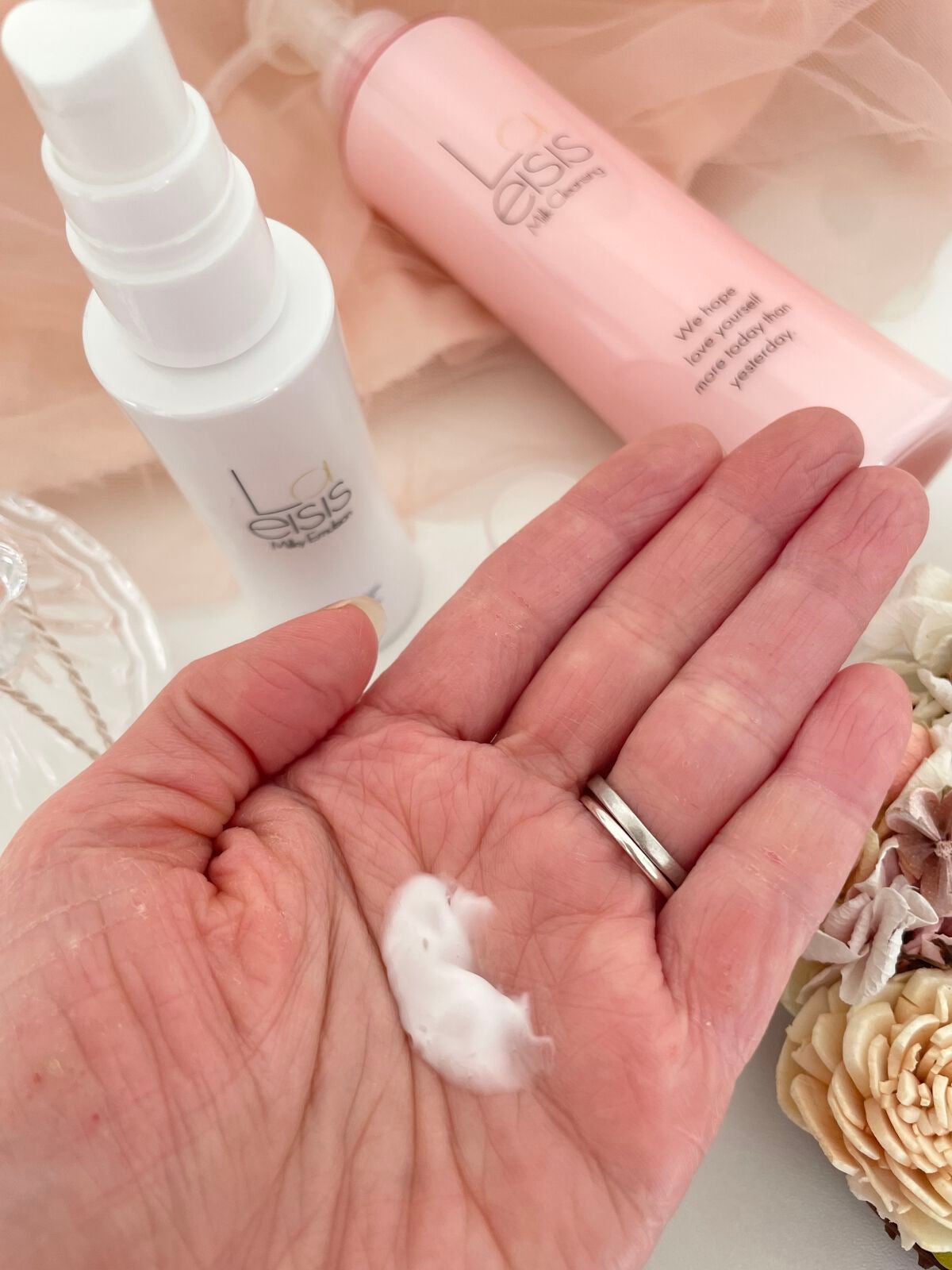 ミルキーエマルジョン/Laeisis/乳液を使ったクチコミ(3枚目)