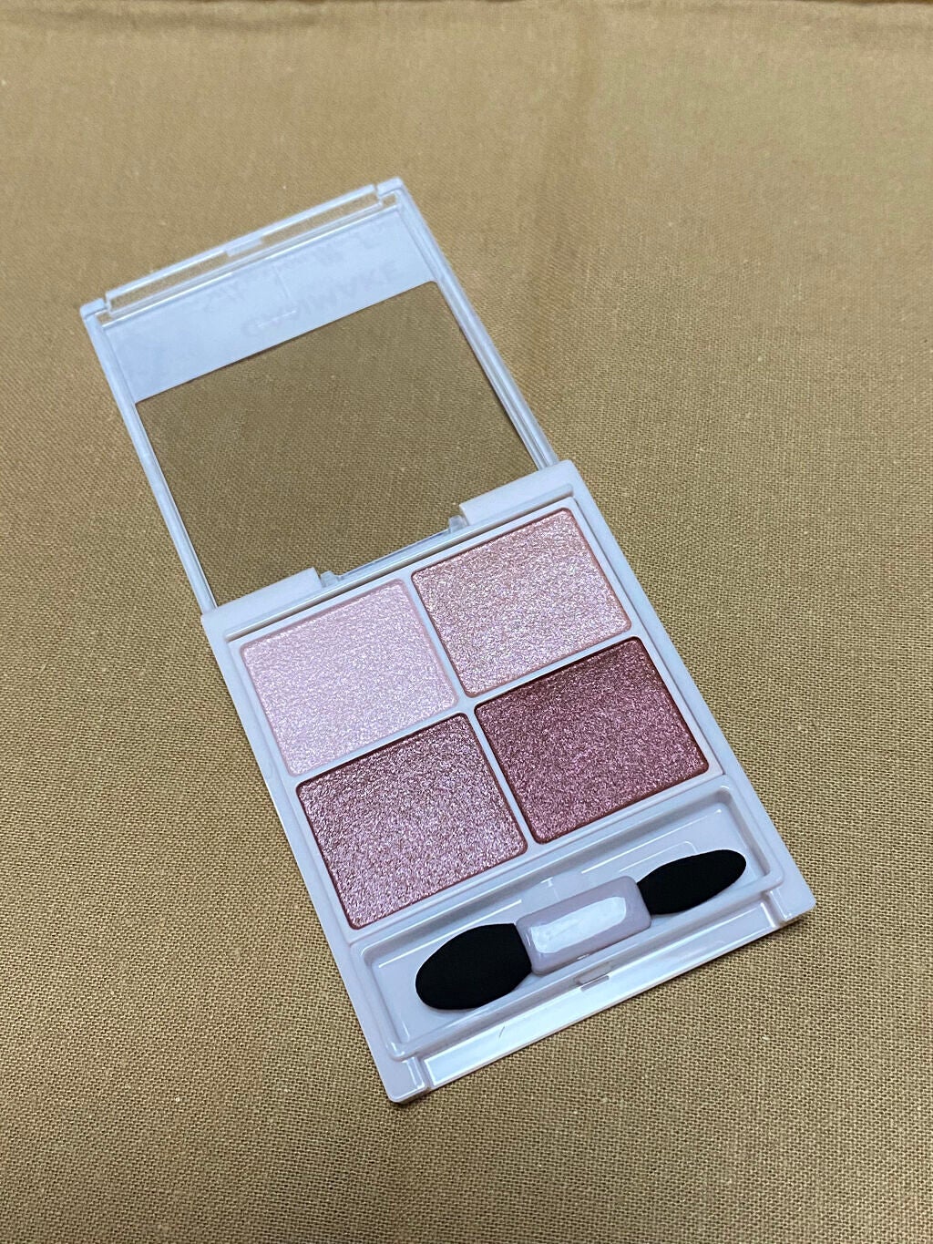 シルキースフレアイズ/キャンメイク/アイシャドウパレットを使ったクチコミ(3枚目)