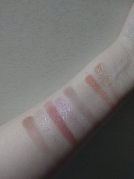 リアルクローズシャドウ/excel/アイシャドウパレットを使ったクチコミ(3枚目)