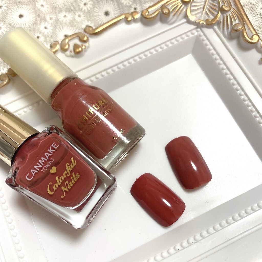 カラフルネイルズ/キャンメイク/マニキュアを使ったクチコミ(3枚目)