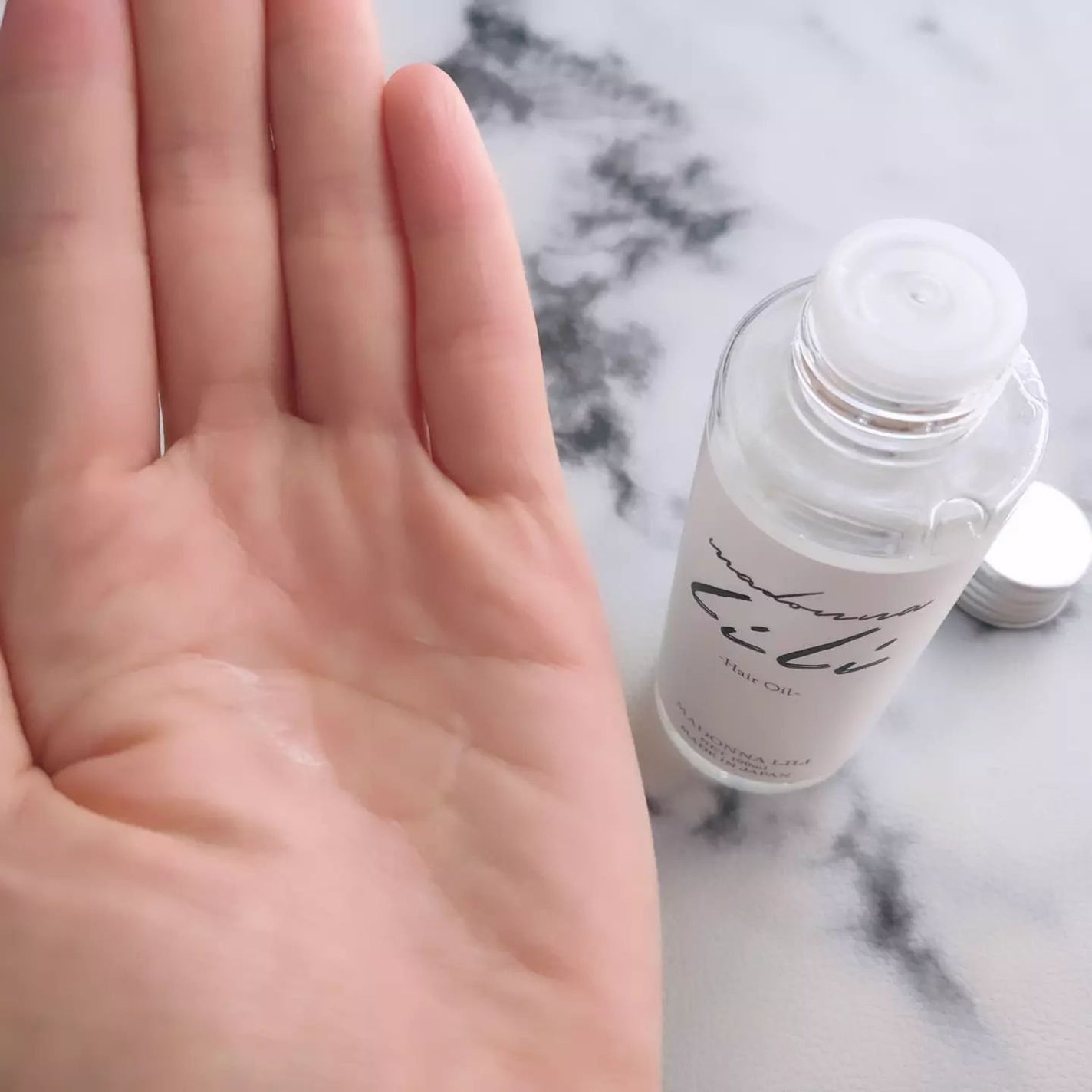 マドンナ リリ ヘアオイル/MADONNA LILI/ヘアオイルを使ったクチコミ(3枚目)