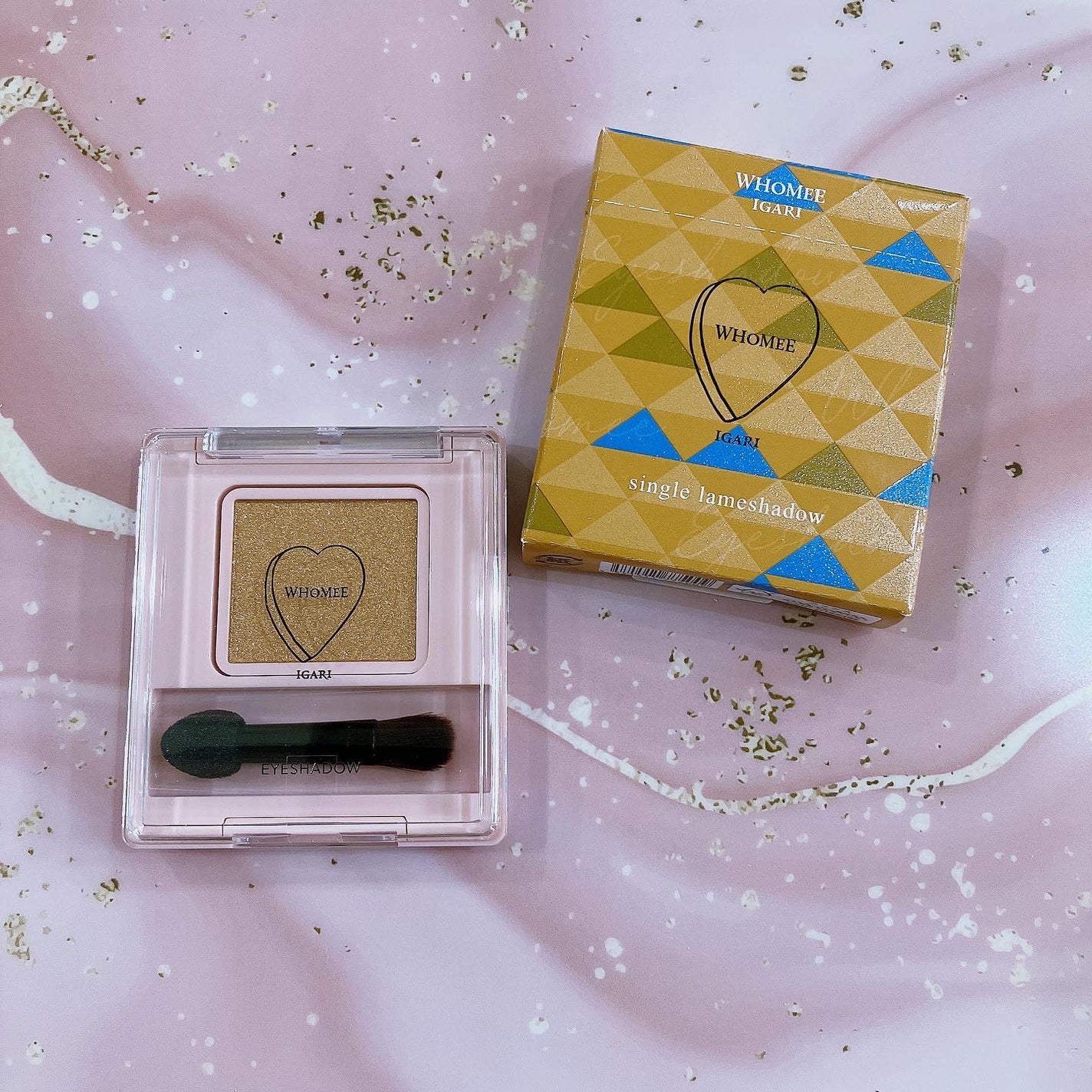 フーミー シングルラメシャドウ/WHOMEE/単色アイシャドウを使ったクチコミ(1枚目)