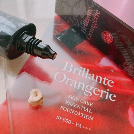 ブリリアントオランジュリー スキンケアエッセンシャルファンデーション/BRILLIANT/リキッドファンデーションを使ったクチコミ(2枚目)