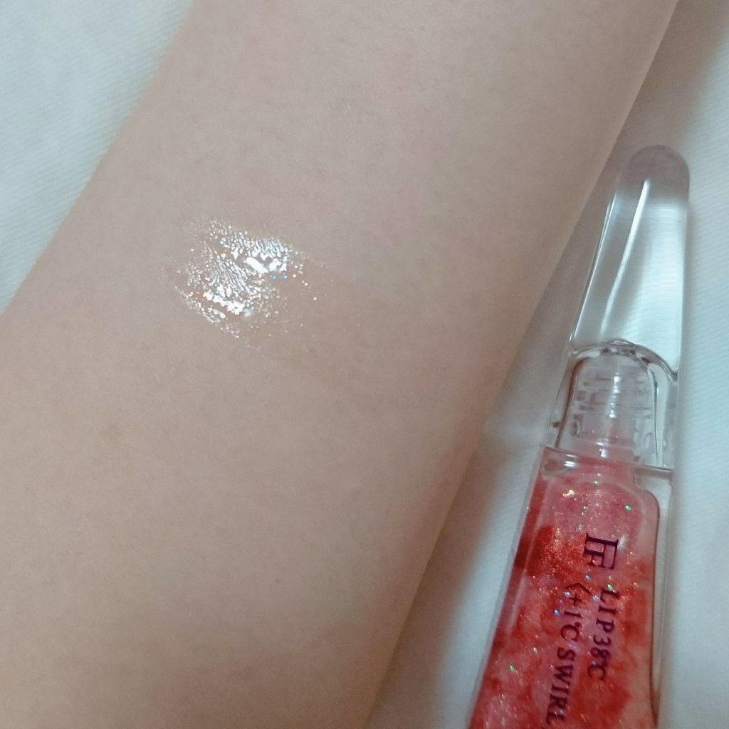 38°C / 99°F リップトリートメント (リップ美容液)/UZU BY FLOWFUSHI/リップケアを使ったクチコミ(2枚目)