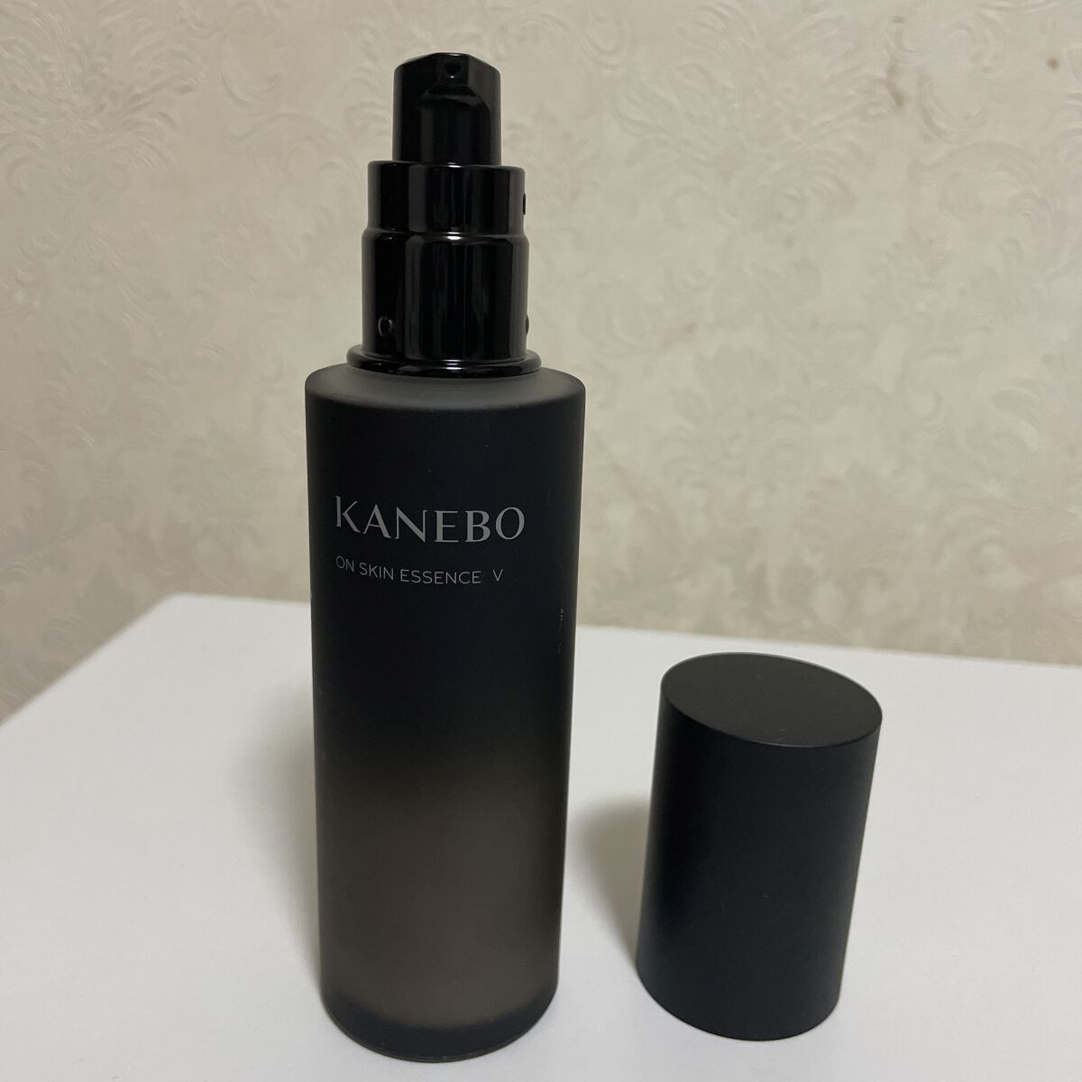 KANEBO カネボウ オン スキン エッセンス Vのクチコミ「✼••┈┈••✼••┈┈••✼••┈┈••✼••┈┈••✼
KANEBO
カネボウ オン スキ.....」（2枚目）