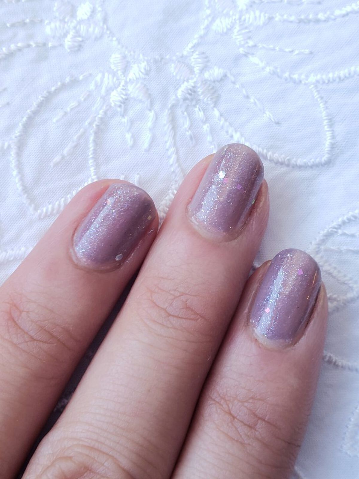 土木系おねいさん on LIPS 「少しずつ近付いてくる春の気配を感じながら、今日はこの色をチョイ..」(3枚目)