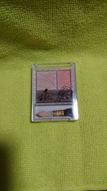 エアリータッチシャドウ/CEZANNE/アイシャドウパレットを使ったクチコミ(1枚目)