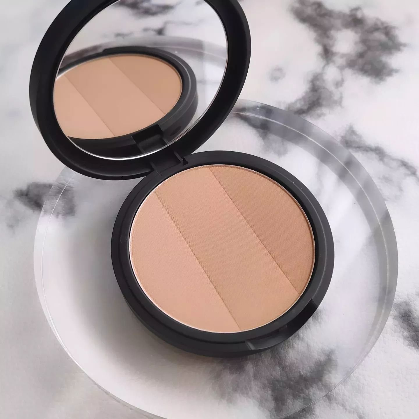 アートクラスバイロダン シェーディング/too cool for school/シェーディングを使ったクチコミ（2枚目）