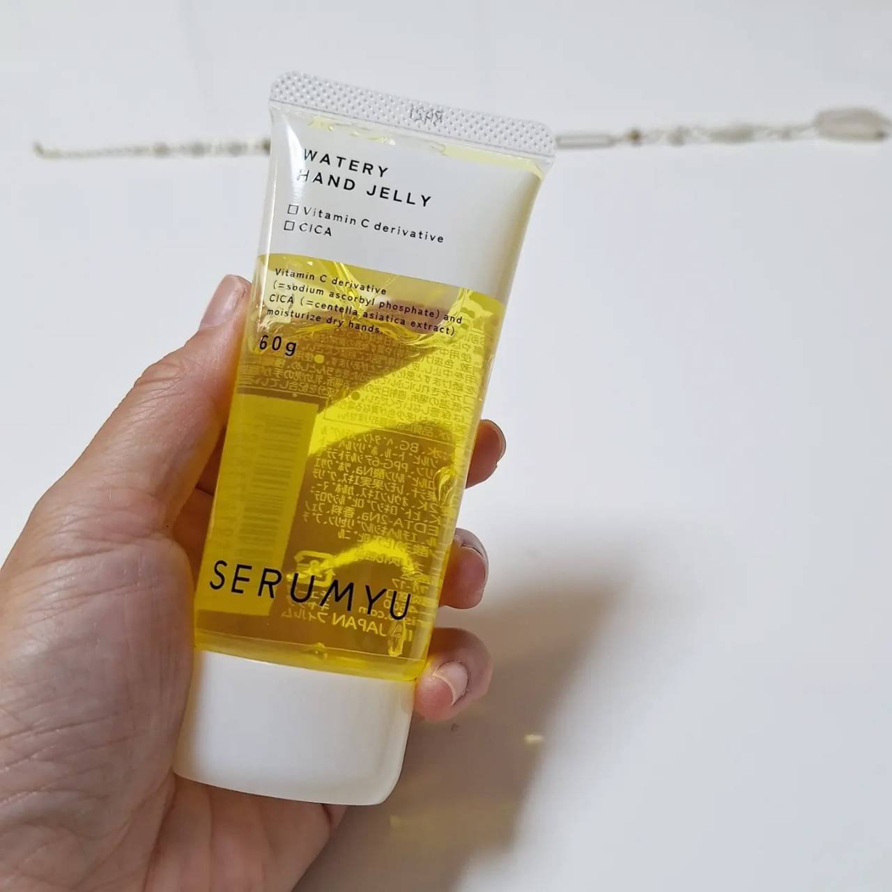 セラミュ ハンドジェリー/ナリスアップ/ハンドクリームを使ったクチコミ（2枚目）