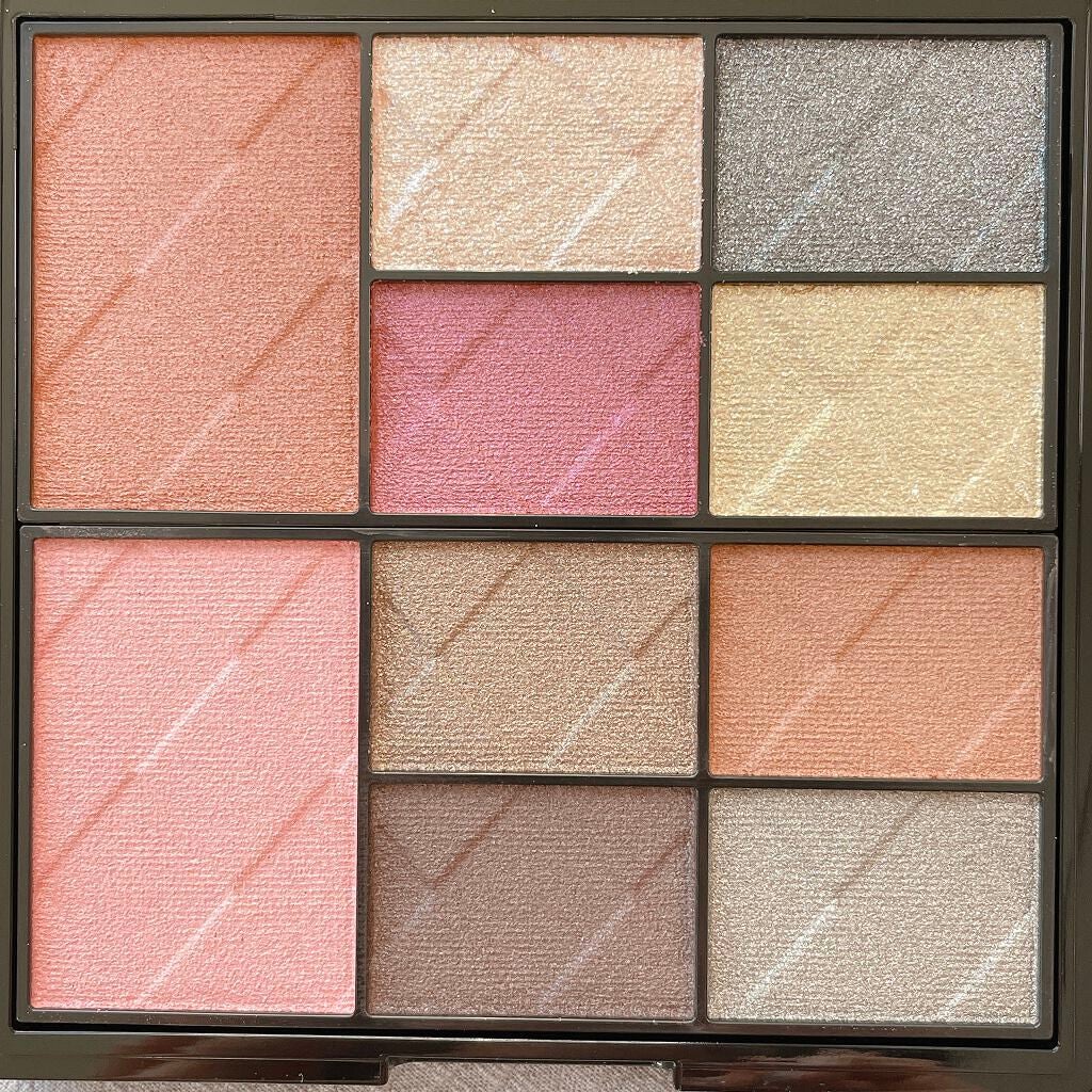 メイクアップ パレット /ANNA SUI/アイシャドウパレットを使ったクチコミ(5枚目)