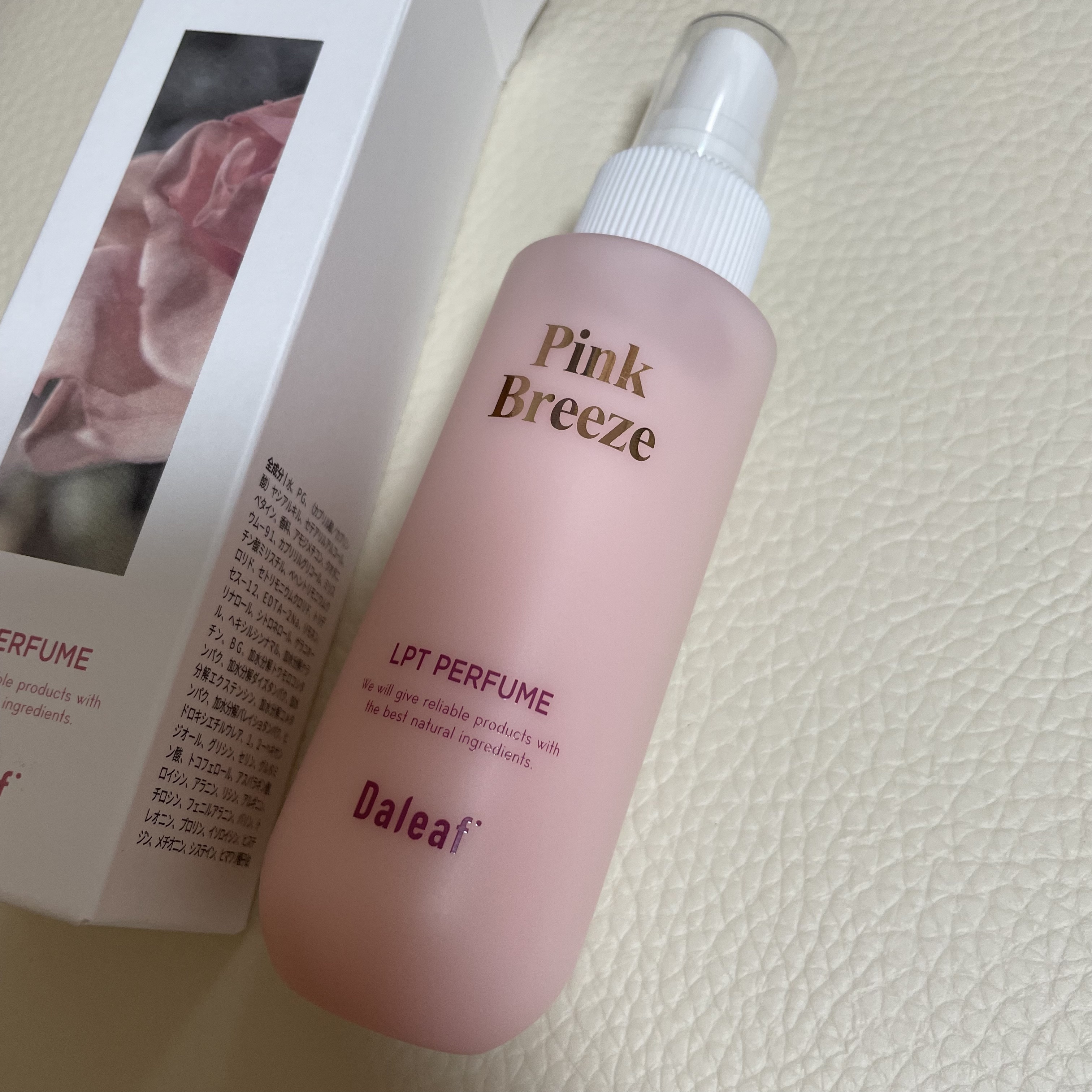 パフュームヘアパックインミスト Pink Breeze/Daleaf/アウトバストリートメントを使ったクチコミ（1枚目）