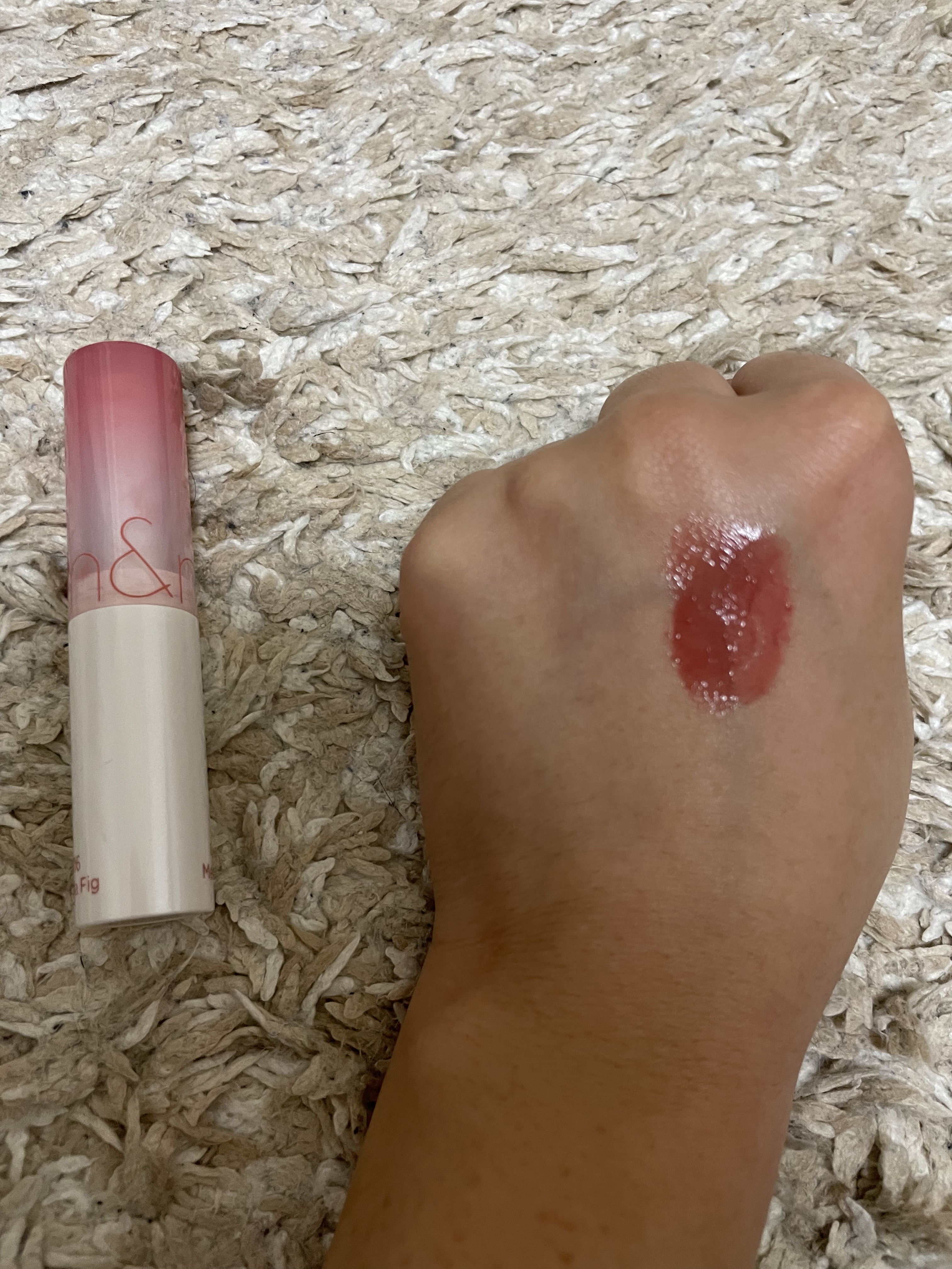 グラスティングメルティングバーム/rom&nd/リップバームを使ったクチコミ（3枚目）