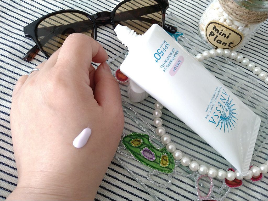 ブライトニングUV ジェル/アネッサ/化粧下地を使ったクチコミ(2枚目)