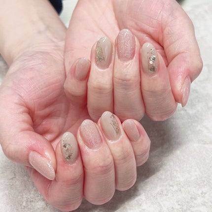 たらちゃん☆follow back100 on LIPS 「個人的には好き♡明日は次女の卒業式です。普通にスーツでいいかな..」(2枚目)