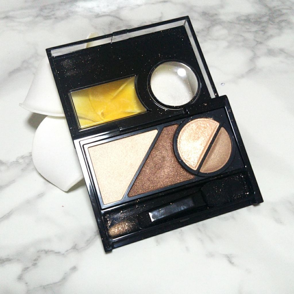 スモーキーラウンドアイズ/KATE/アイシャドウパレットを使ったクチコミ(2枚目)