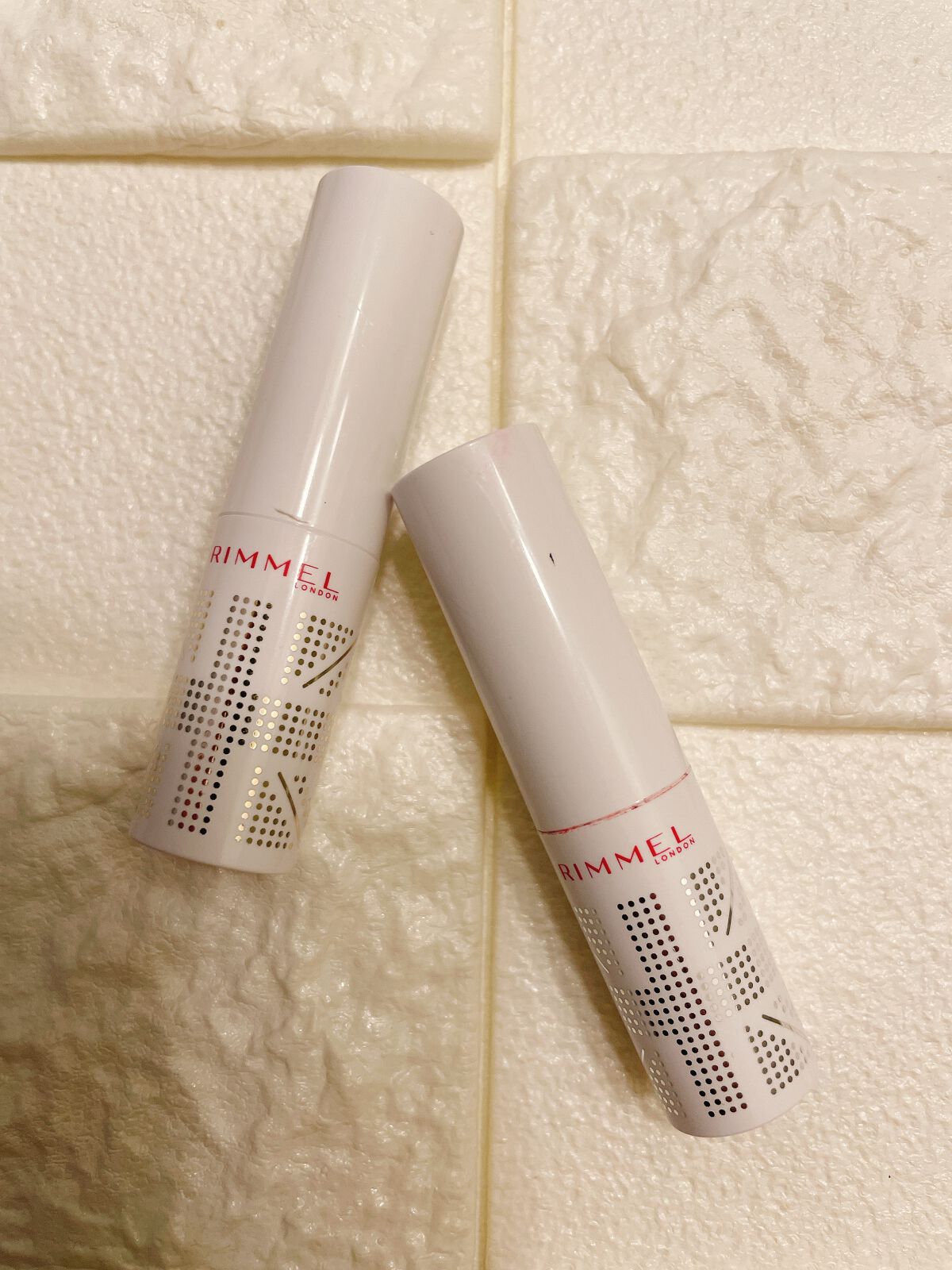 ラスティングフィニッシュ オイルティントリップ/リンメル ロンドン/リップティントを使ったクチコミ（2枚目）