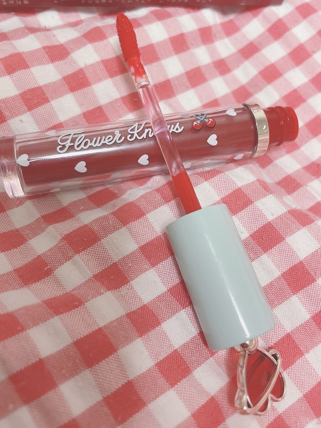 グリスニングウォータリングティント/FlowerKnows/リップティントを使ったクチコミ（2枚目）