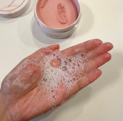 キューミースウィートボムタラソスクラブ ピオニーブーケの香り/AGARISM/ボディスクラブを使ったクチコミ(5枚目)