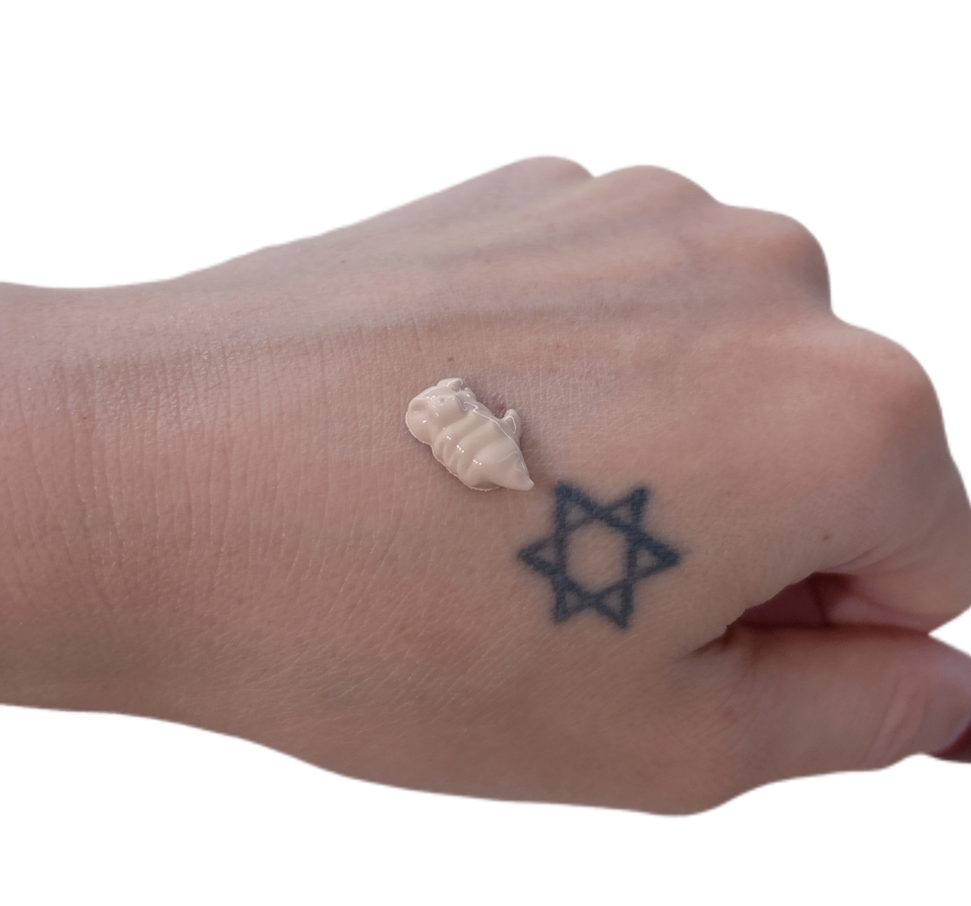 オールデイモイストリキッドファンデーション 19 cream/vim BEAUTY/リキッドファンデーションを使ったクチコミ（2枚目）