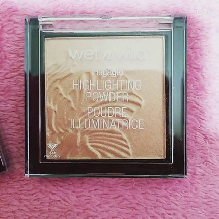 シマー ストリップ オールインワン カスタム ヌード パレット フォー フェイス & アイズ/PHYSICIANS FORMULA/パウダーチークを使ったクチコミ(4枚目)