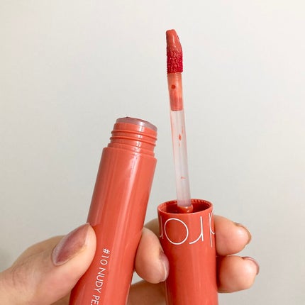 ジューシーラスティングティント/rom&nd/リップティントを使ったクチコミ(2枚目)