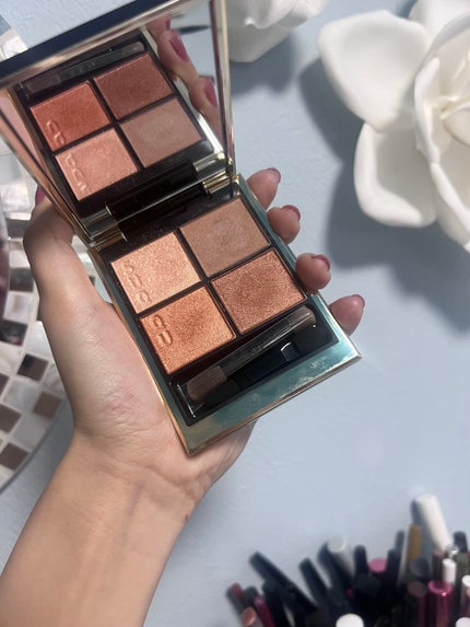 シグニチャー カラー アイズ/SUQQU/アイシャドウパレットを使ったクチコミ(2枚目)