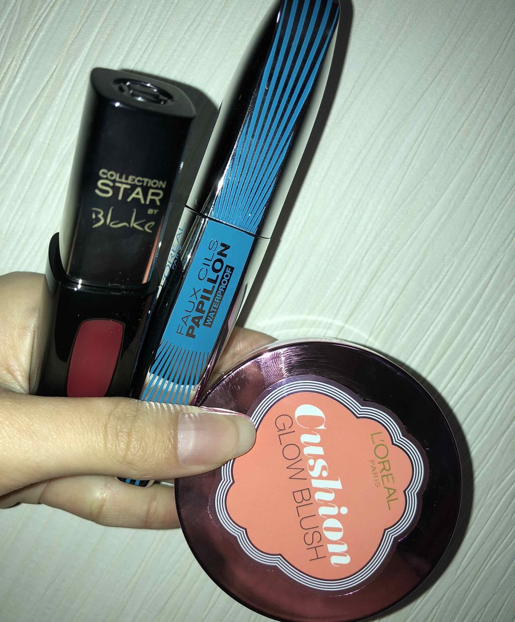 エクストラ オーディナリールージュ/ロレアル パリ/口紅を使ったクチコミ(1枚目)