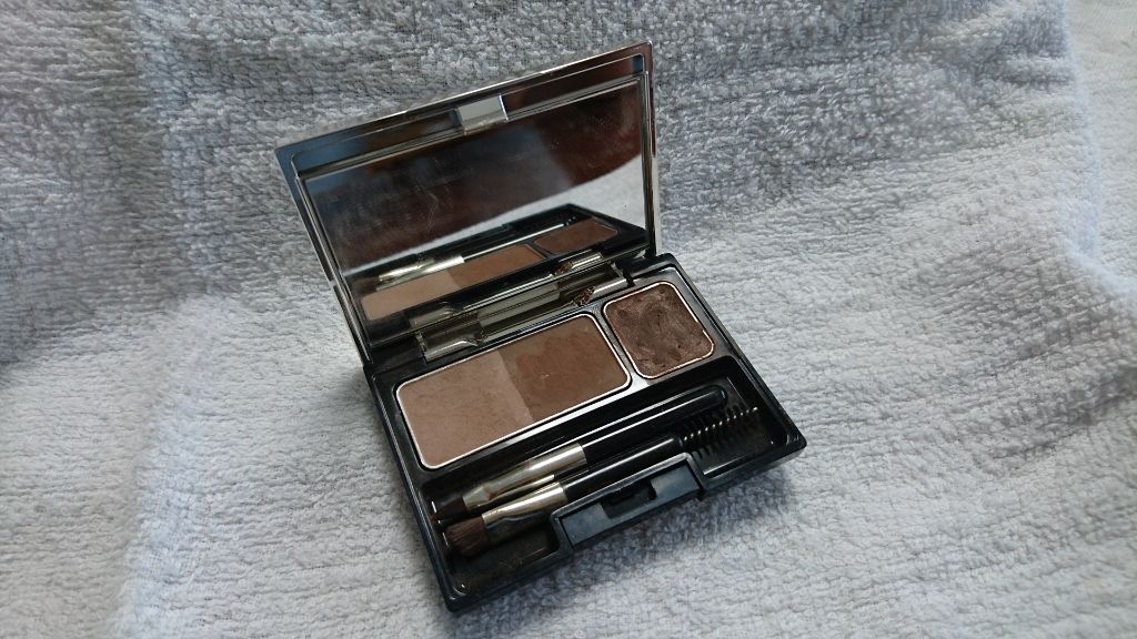 Wブロウデザイナー/コフレドール/パウダーアイブロウを使ったクチコミ（1枚目）