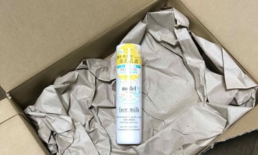 medel natural(メデル ナチュラル) フェイスミルク カモミールブレンドアロマのクチコミ「カモミールでリフレッシュ❁
フェイスミルクだけどベタベタしすぎず、
潤いとツヤを出してくれるよ.....」（1枚目）