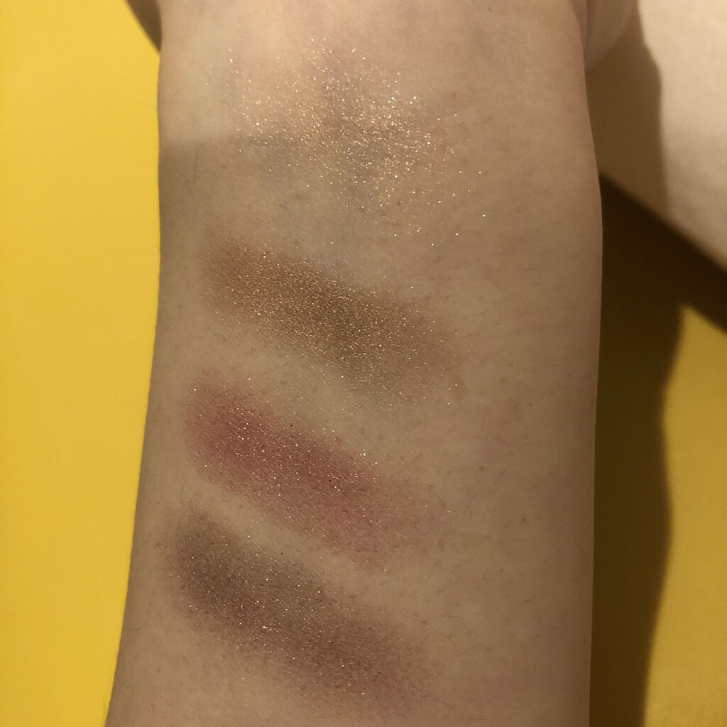 グロッシーリッチ アイズ N/Visée/アイシャドウパレットを使ったクチコミ（3枚目）