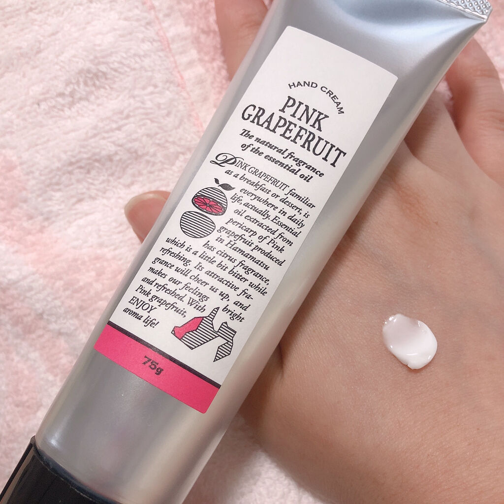   国産柑橘 浜松ピンクグレープフルーツハンドクリーム/デイリーアロマジャパン/その他を使ったクチコミ（2枚目）