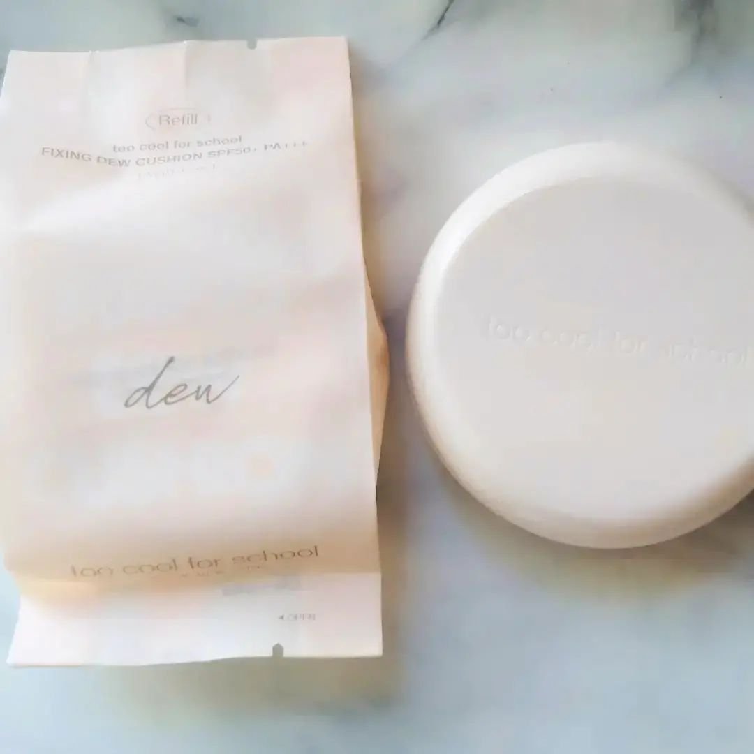 フィクシングデュークッション #3 ベージュ/too cool for school/クッションファンデーションを使ったクチコミ（3枚目）