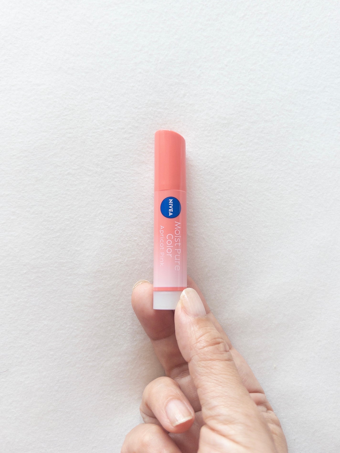 モイストピュアカラーリップ/ニベア/リップクリームを使ったクチコミ(1枚目)