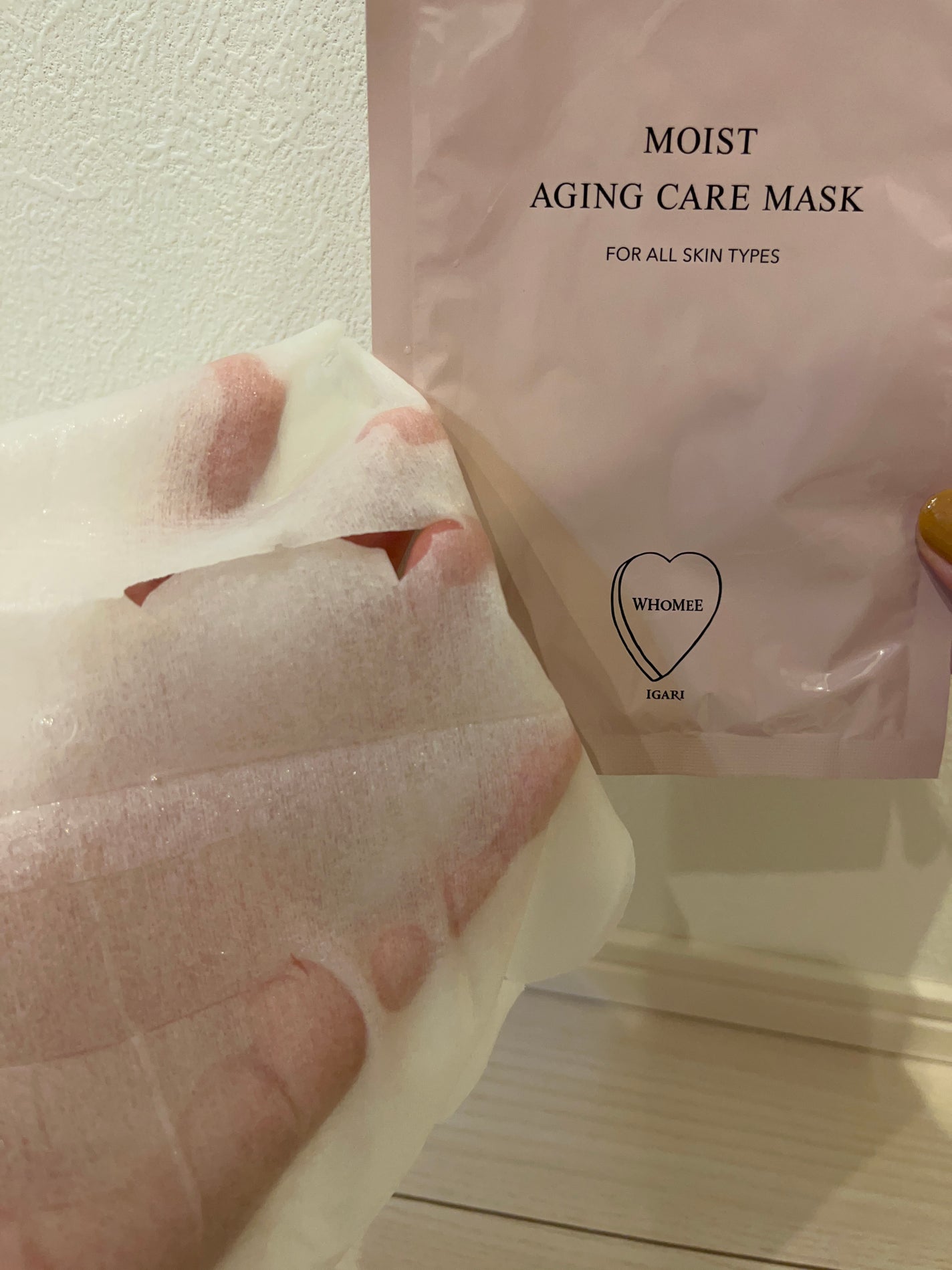 candy3ks on LIPS 「⚪️WHOMEEモイストエイジングケアマスク久々にこちらを使い..」(1枚目)