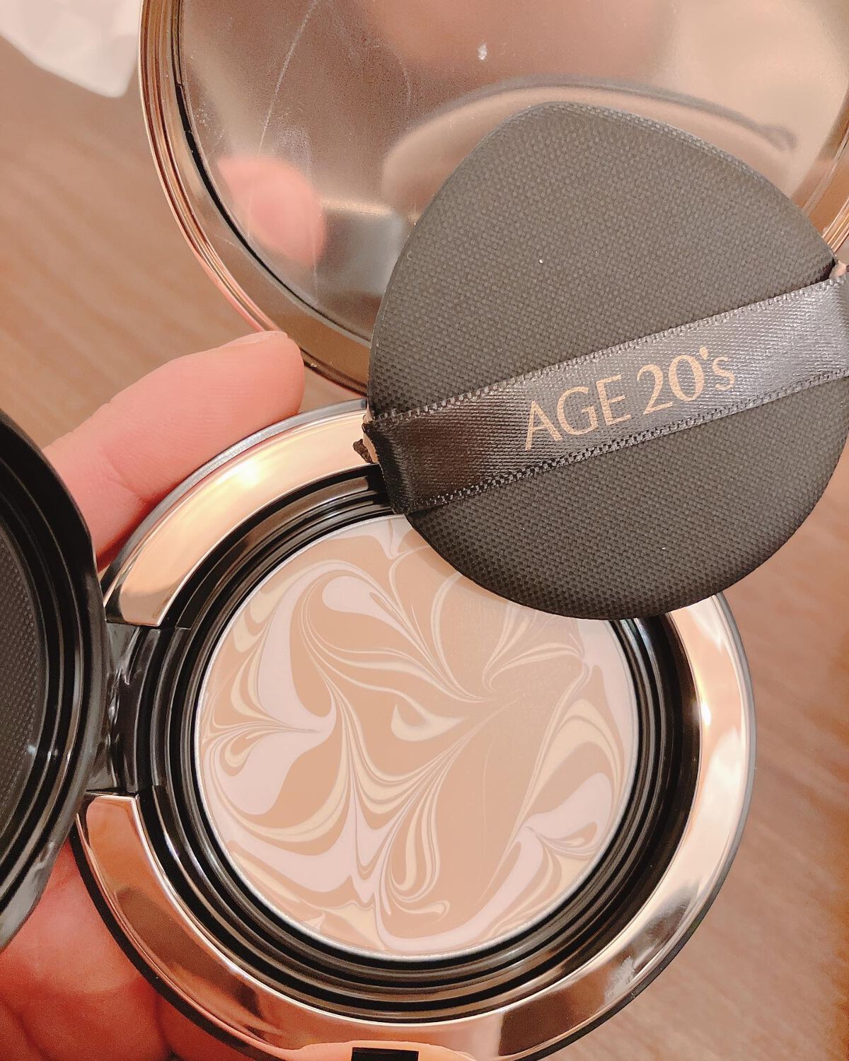 SIGNATURE ESSENCE COVER PACT /AGE20’s/クリーム・エマルジョンファンデーションを使ったクチコミ(8枚目)