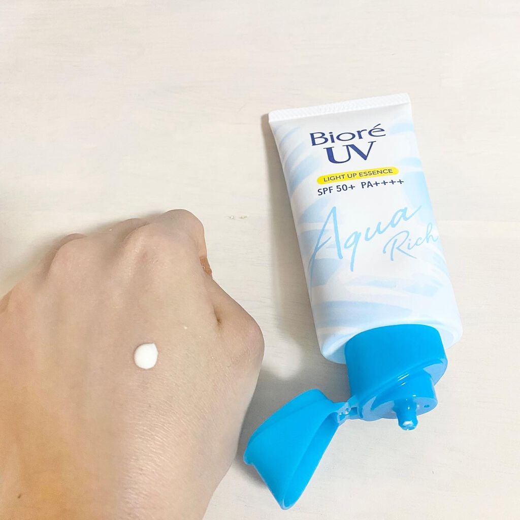 ビオレUV アクアリッチ ライトアップエッセンス/ビオレ/日焼け止めクリームを使ったクチコミ（2枚目）