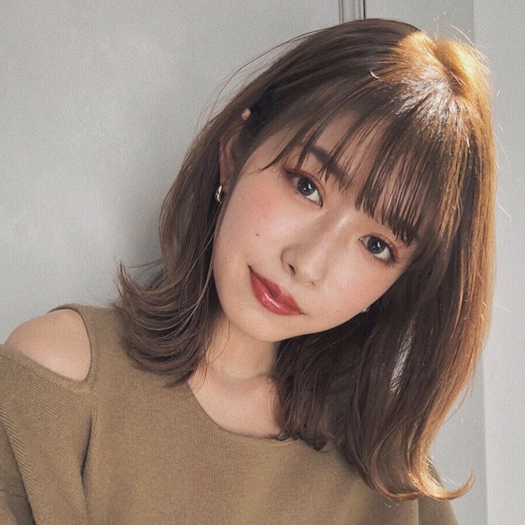 ジュワッと可愛いクリームチークの塗り方!面長・丸顔・ブラシ・スポンジ|おすすめ人気アイテム紹介のサムネイル