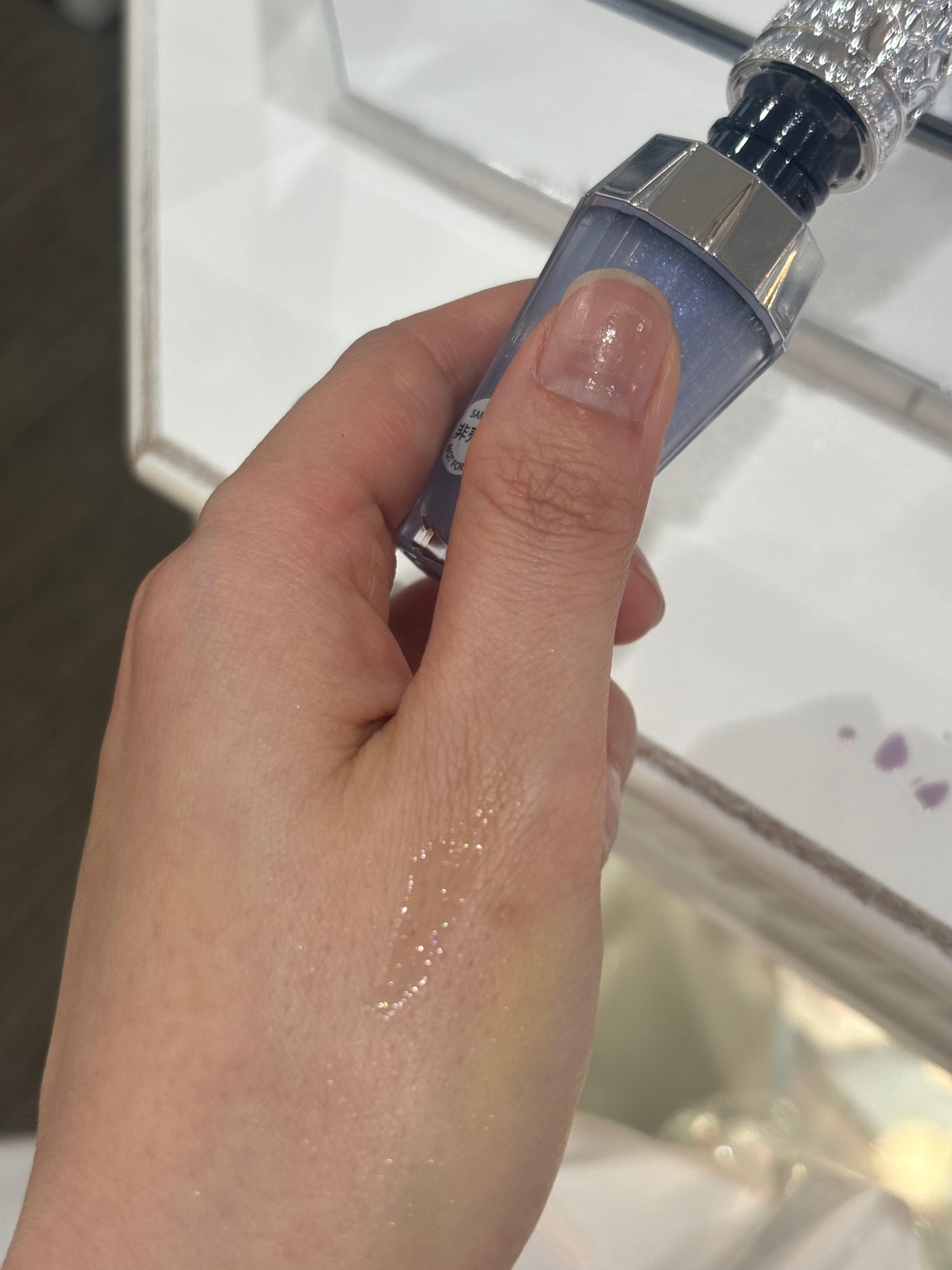 サムシングピュアブルー セント リップブーケ セラム/JILL STUART/リップ美容液を使ったクチコミ(2枚目)