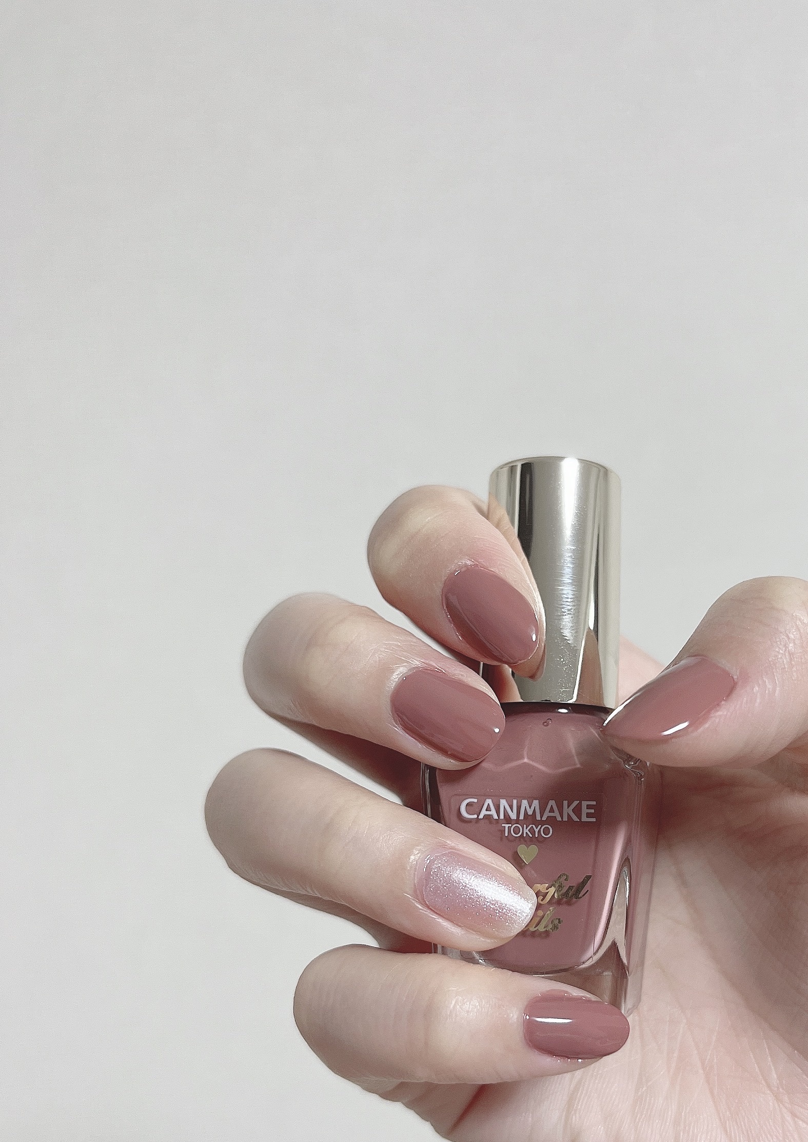 ネイルホリック PK809/ネイルホリック/マニキュアを使ったクチコミ（2枚目）